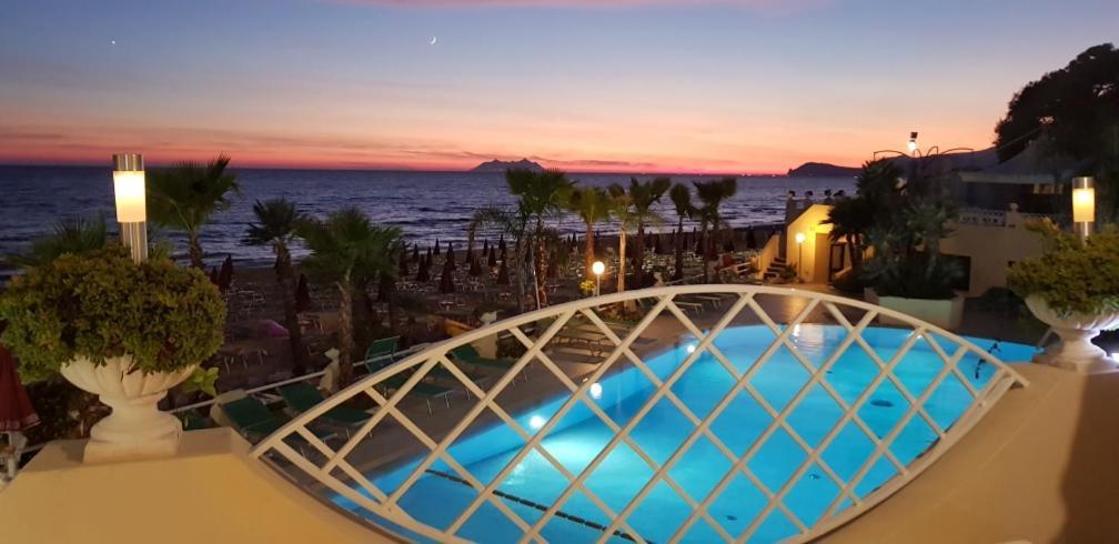 Hotel La Playa Sperlonga Exterior photo
